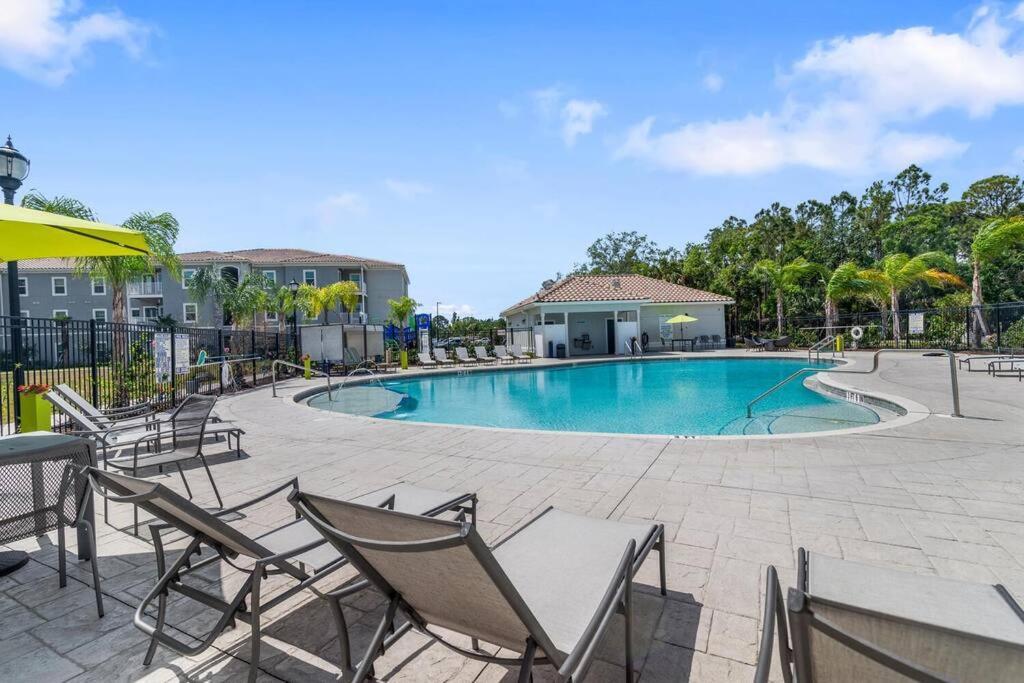 Elegant 2 Bedroom/2 Bath Condo With All Amenities Melbourne Zewnętrze zdjęcie